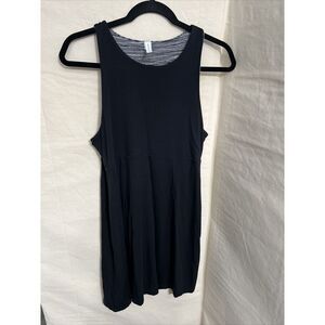 Athleta Reversible‎ Santorini Dress Women's Size M P Black Striped Knit Pullover